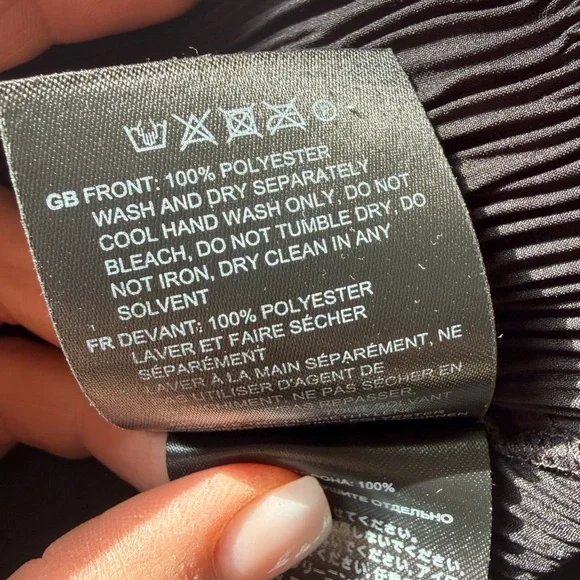 Toteme Armon pleated tiered maxi gown size small, nwt - Picture 7 of 9